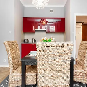 Stars Center By Renters , Warszawa Polska